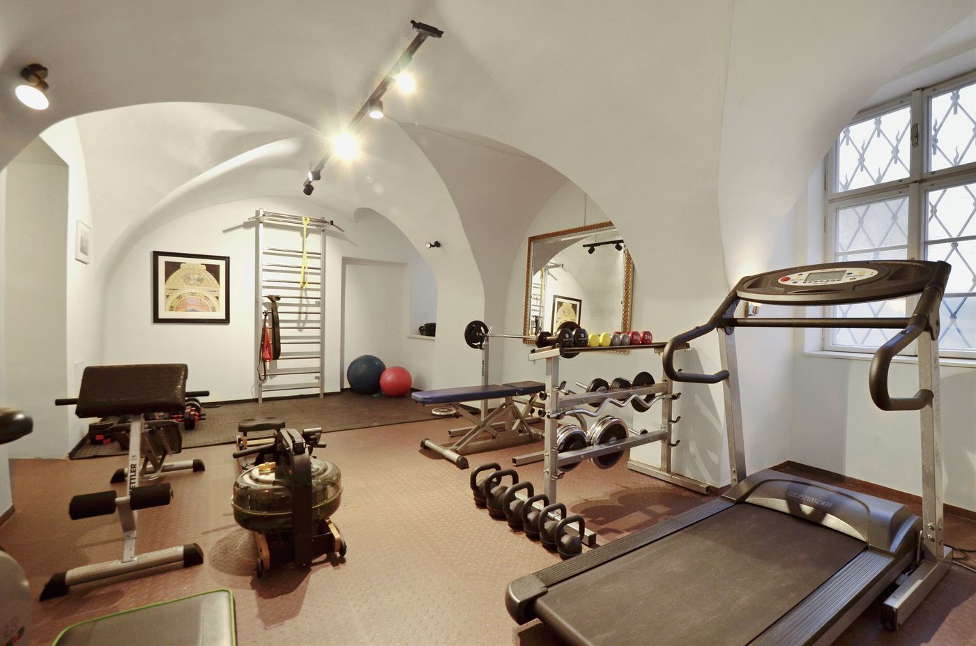 The-Mozart-Prague-Sports-and-Entertainment-79