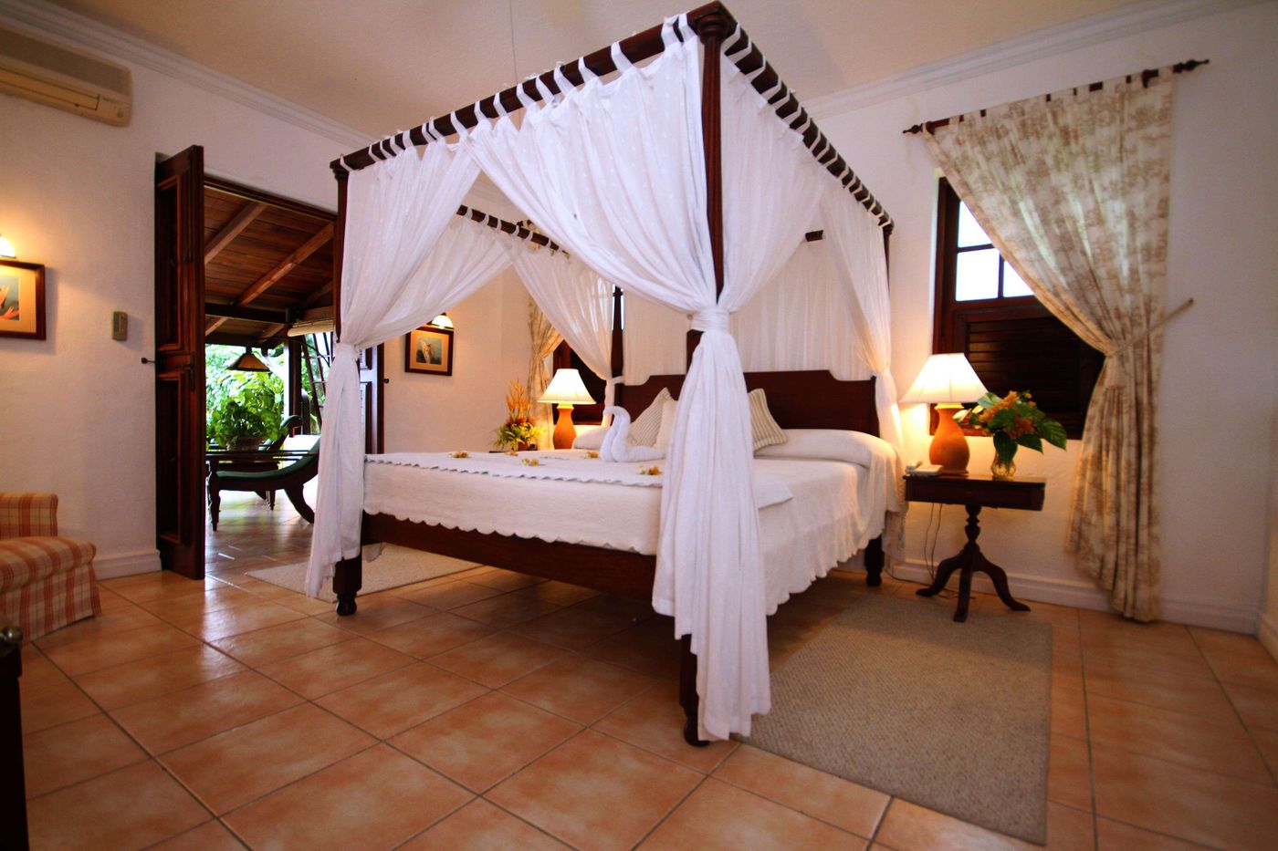 The-Villas-At-Stonehaven-Room-41