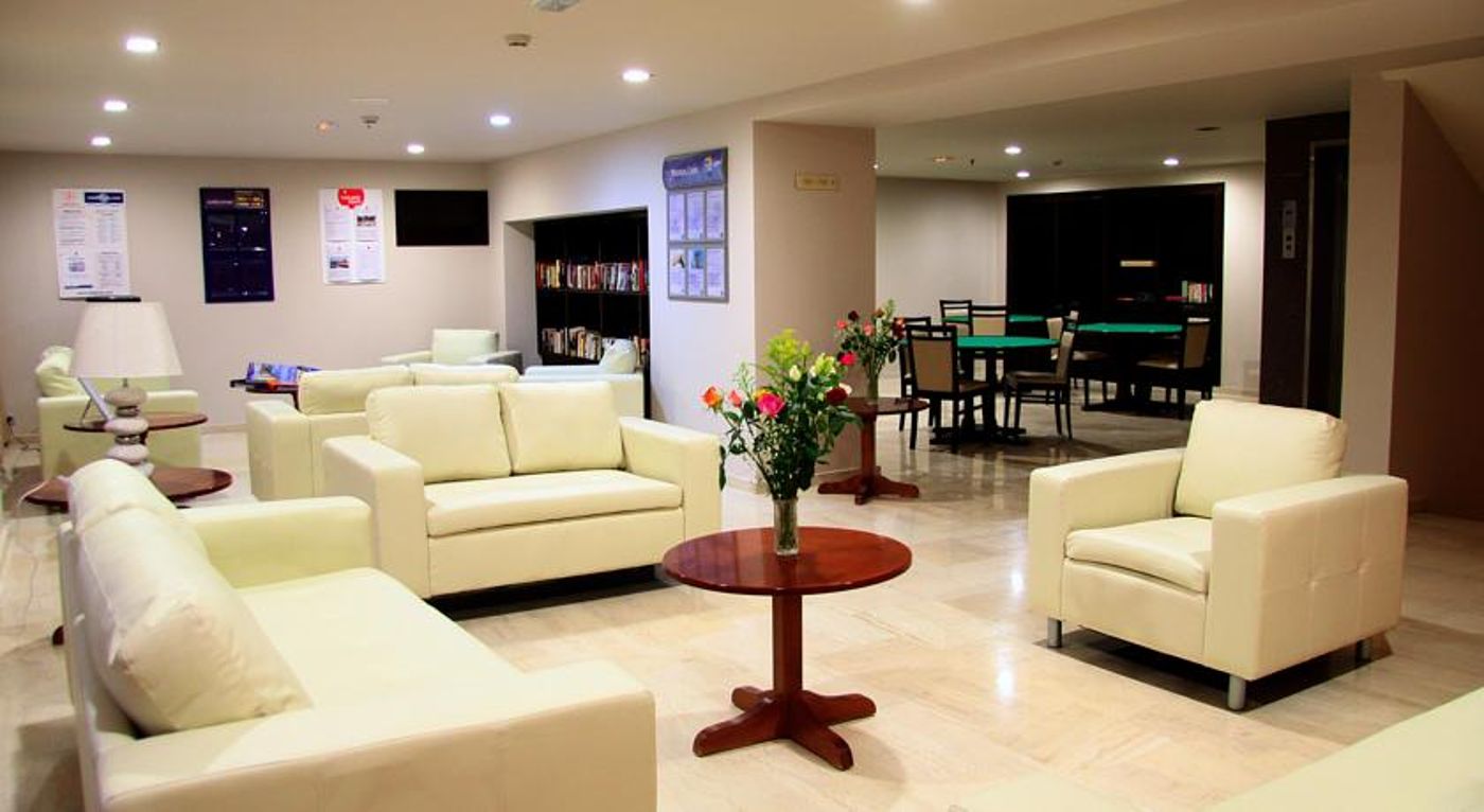 Saint Constaintine Hotel