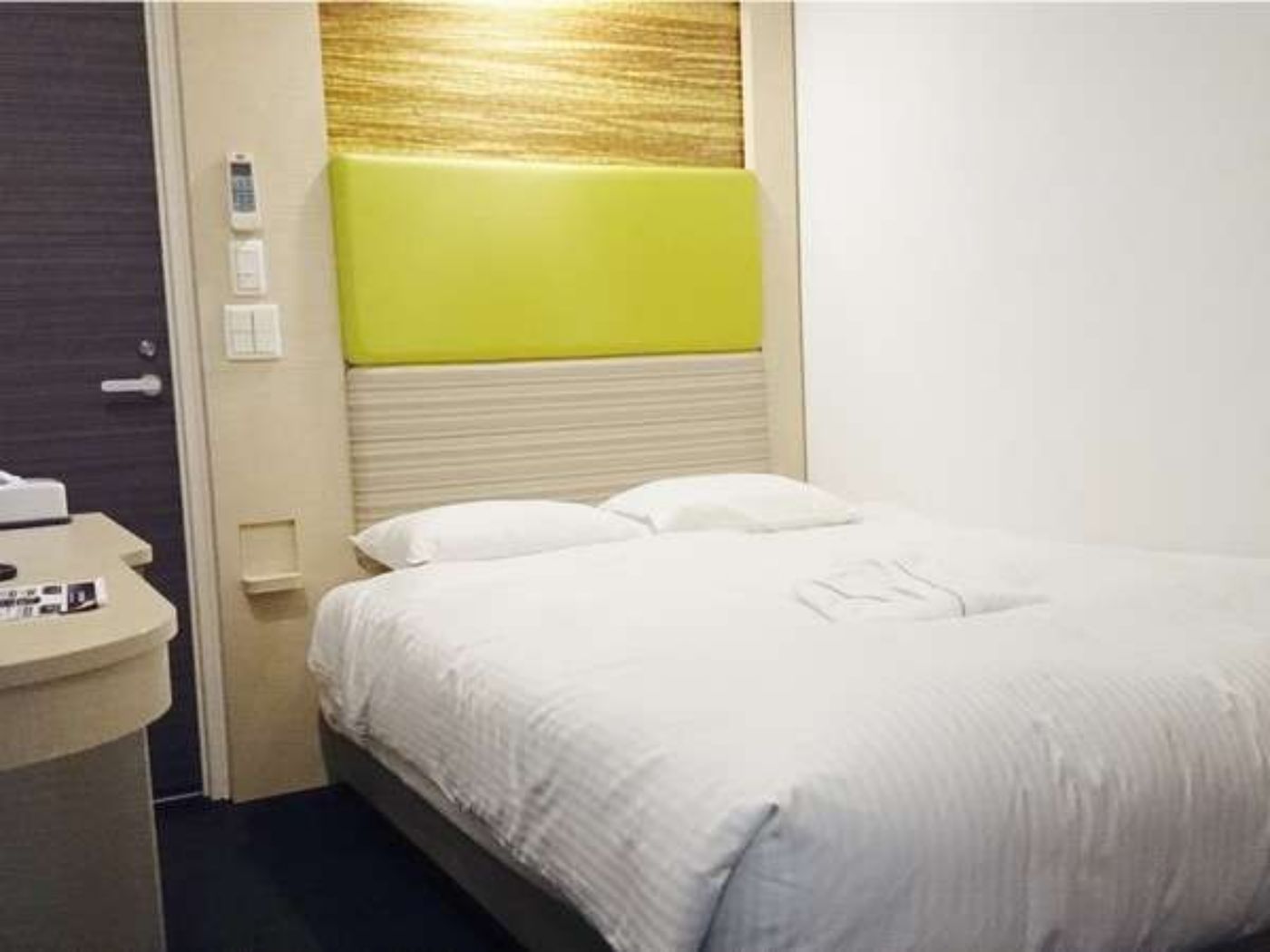 Ueno Hotel-Japan-Tokyo-Room-10