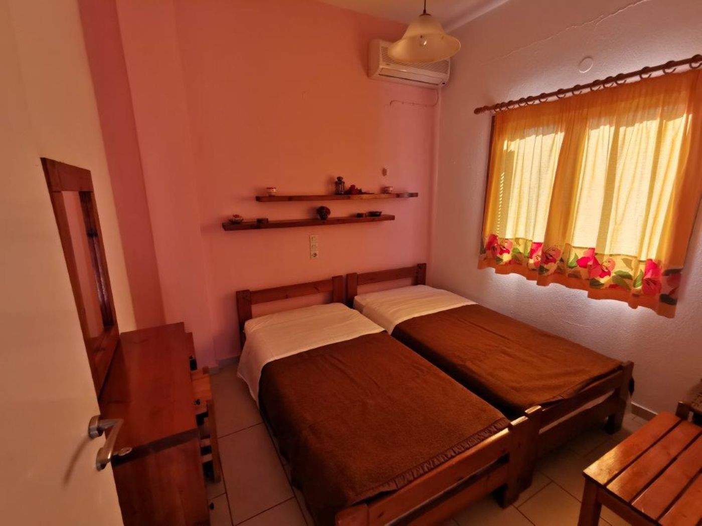 Maria Stella Apartments