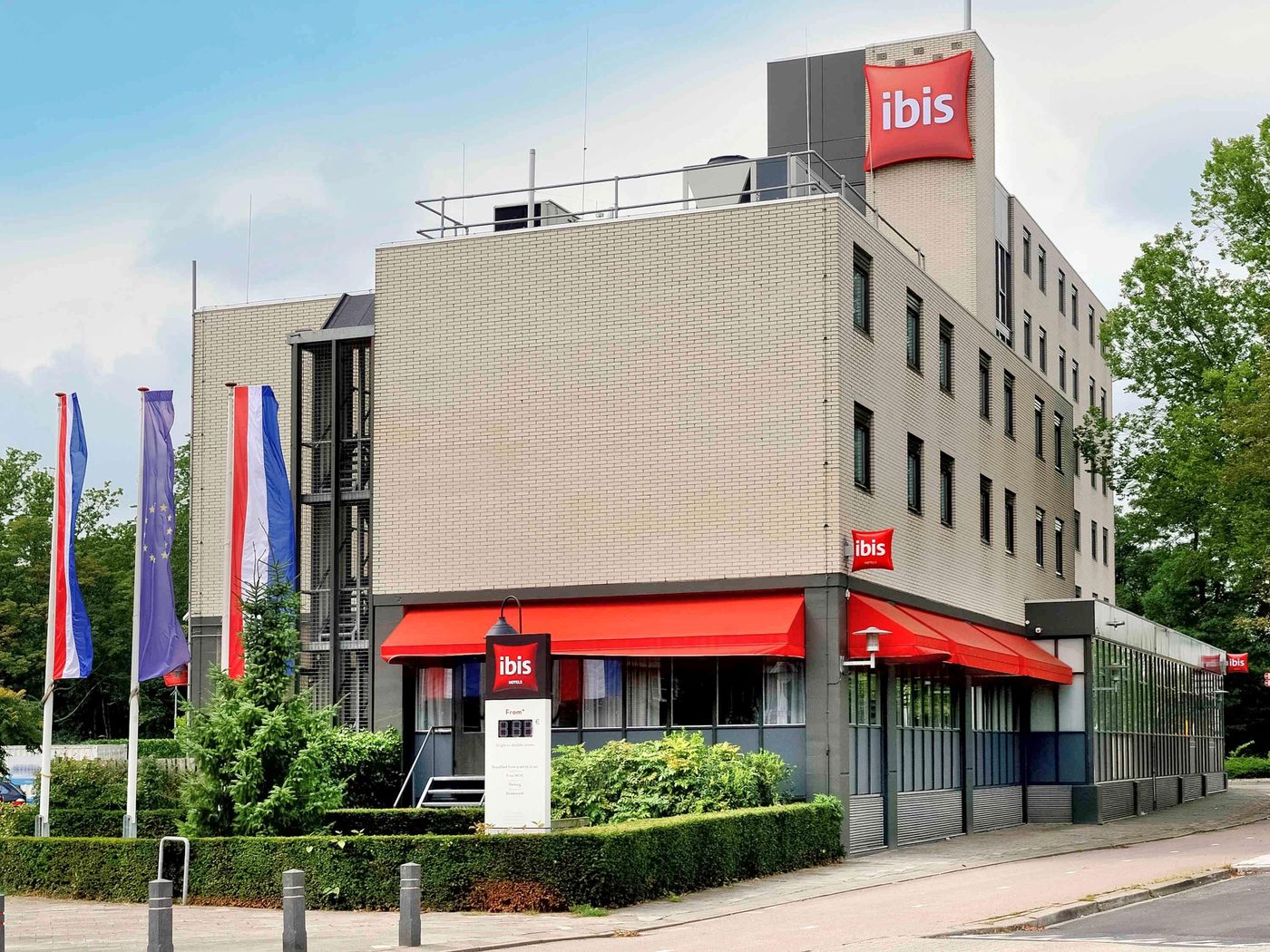 ibis Utrecht-Netherlands-UTRECHT-General view-2