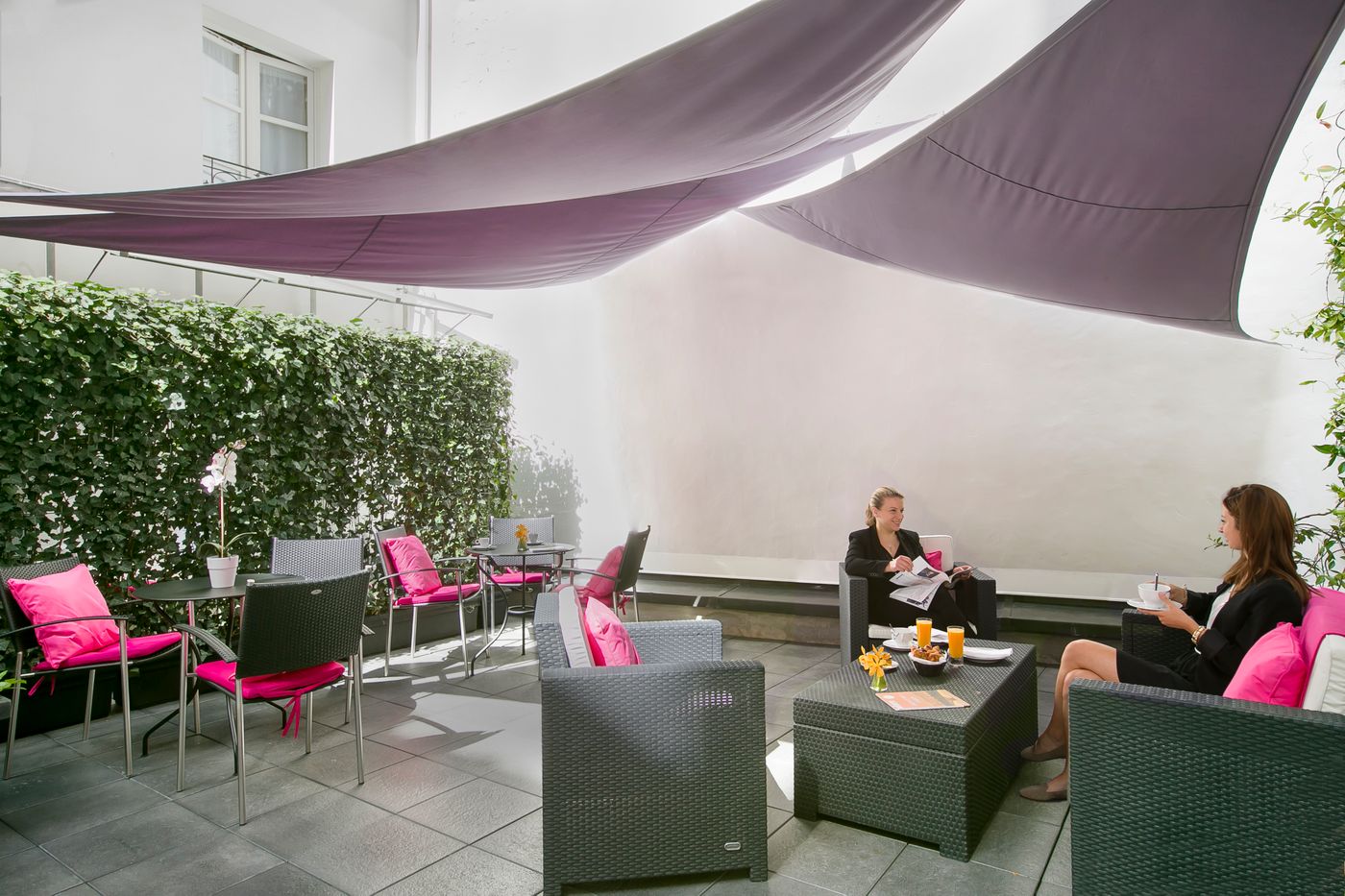 Le Bellechasse - France - PARIS - Bar - 2