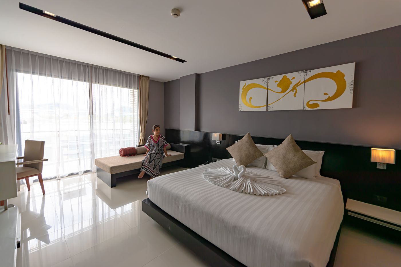 The-Charm-Resort-Phuket-Room-35