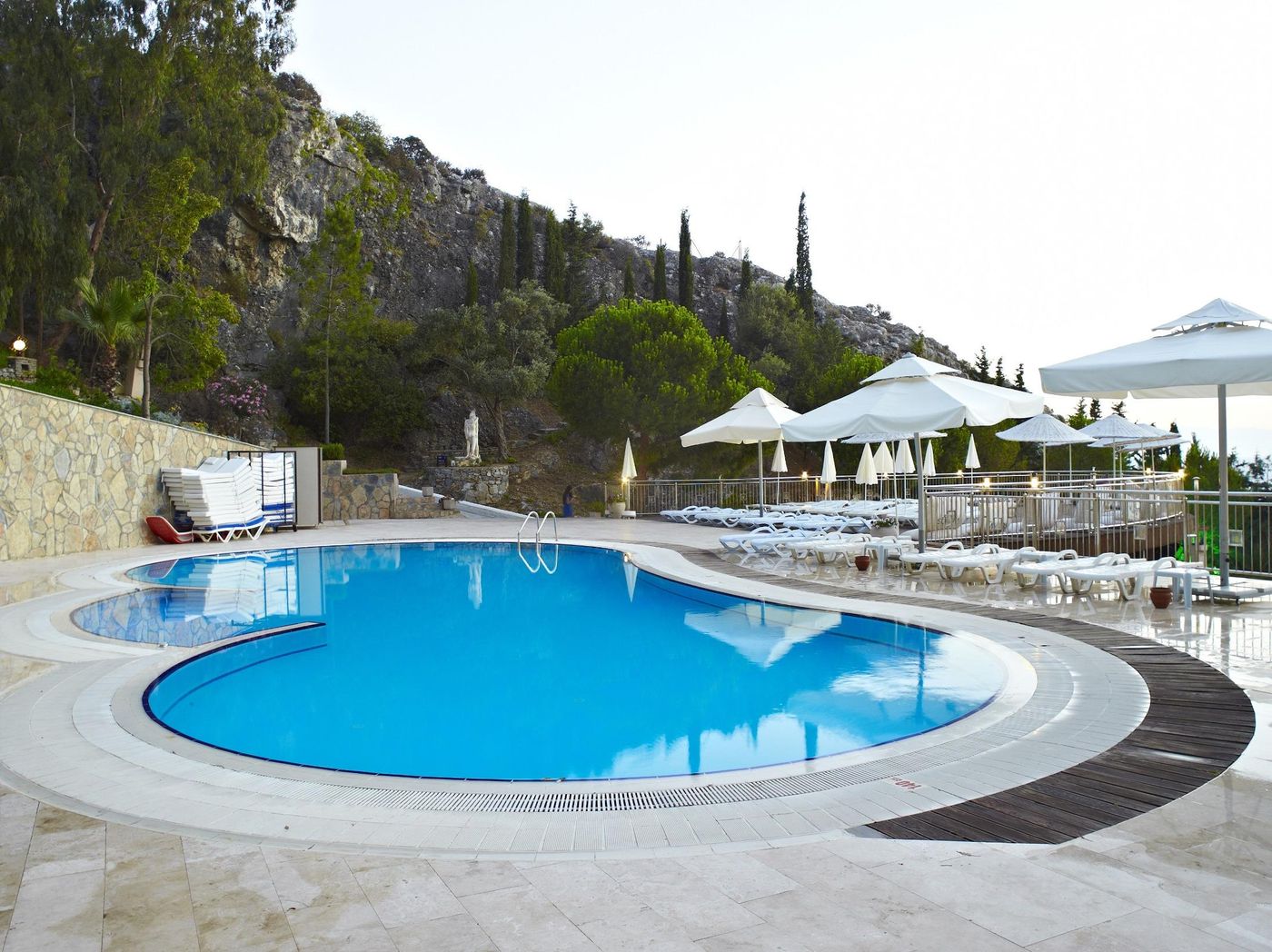 Alkoclar-Adakule-Hotel-Kusadas-----Pool-8
