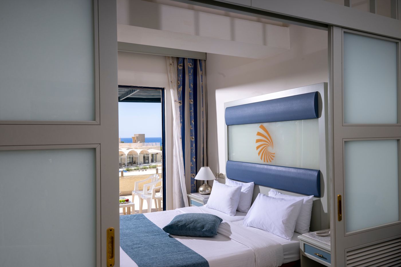 Sunshine-Crete-Beach-Room-26