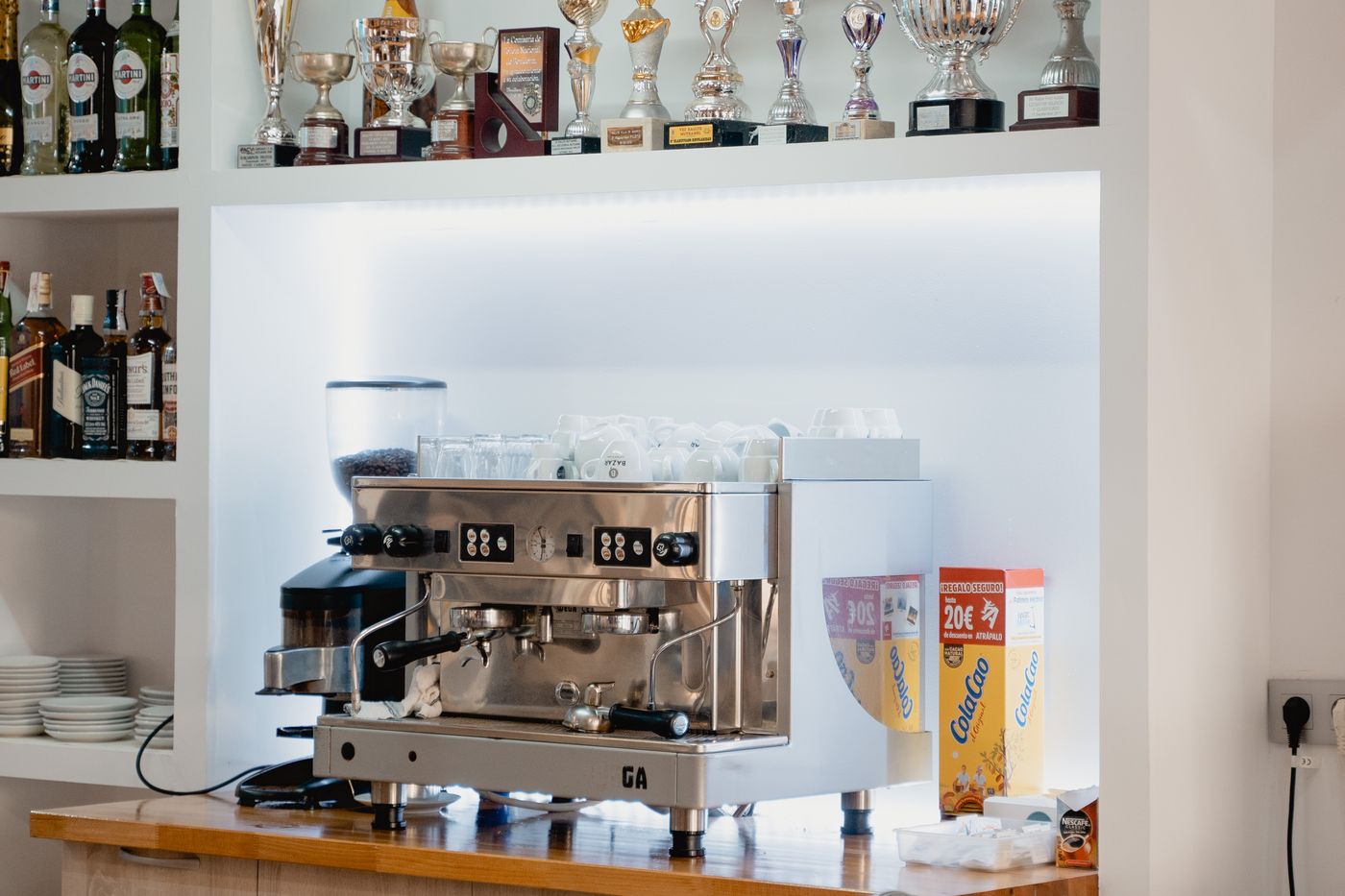 Luxmar-Apartments-Bar-43