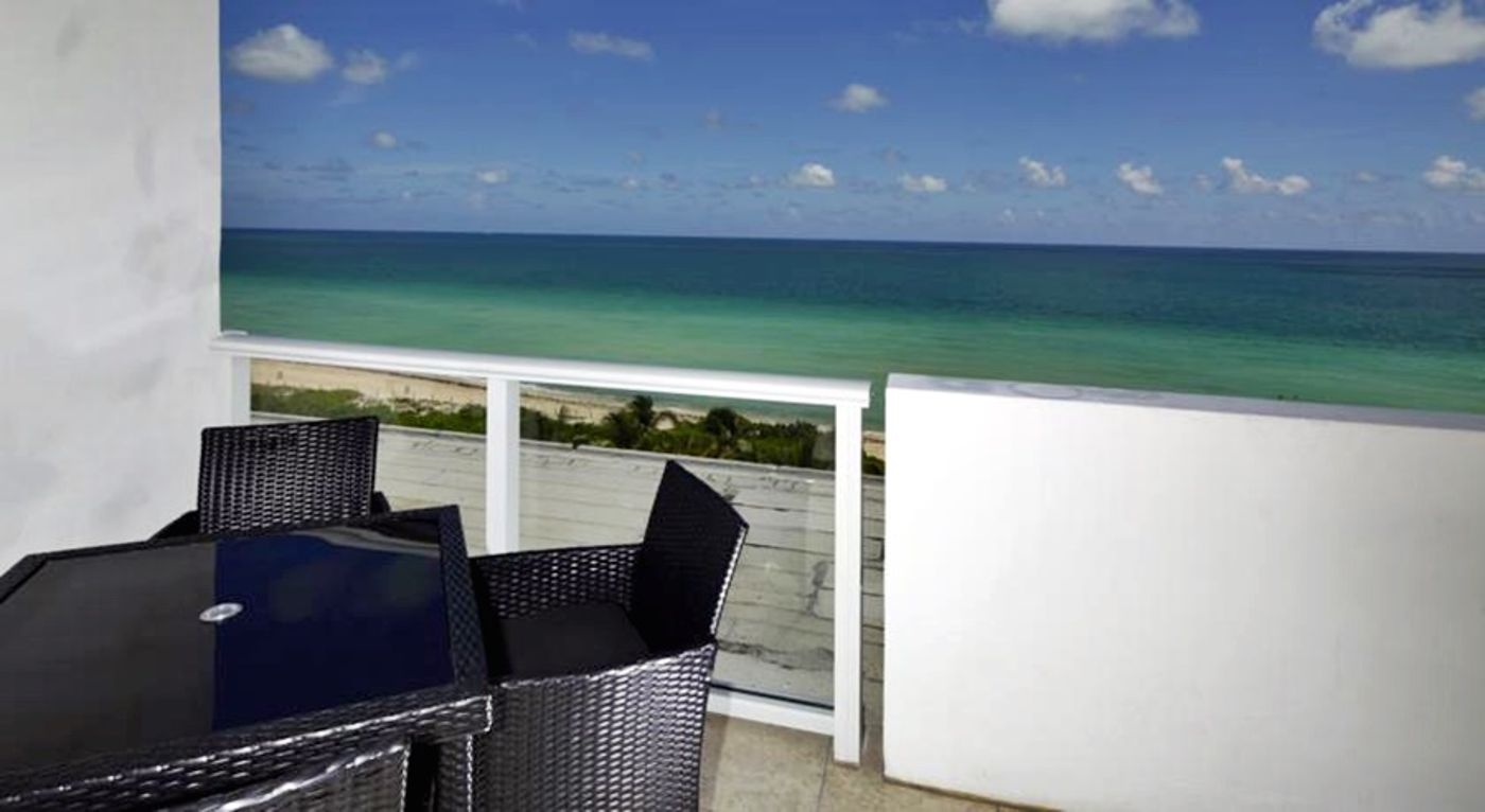 Newpoint Miami Beach Apartments - United States - MIAMI BEACH - General view - 8