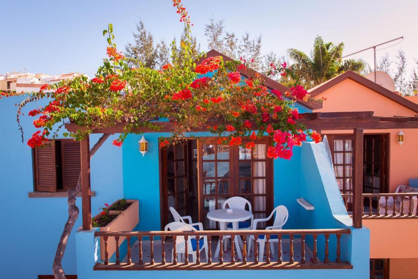 Club-Vista-Serena-Room-22