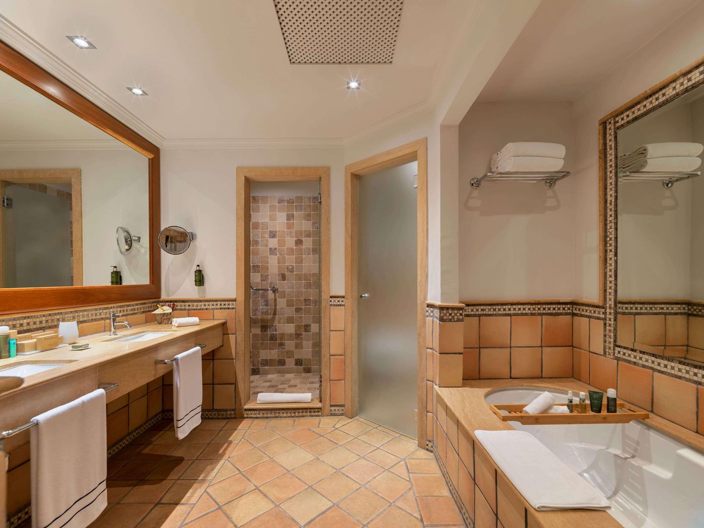 Meli-----Hacienda-del-Conde-Room-43