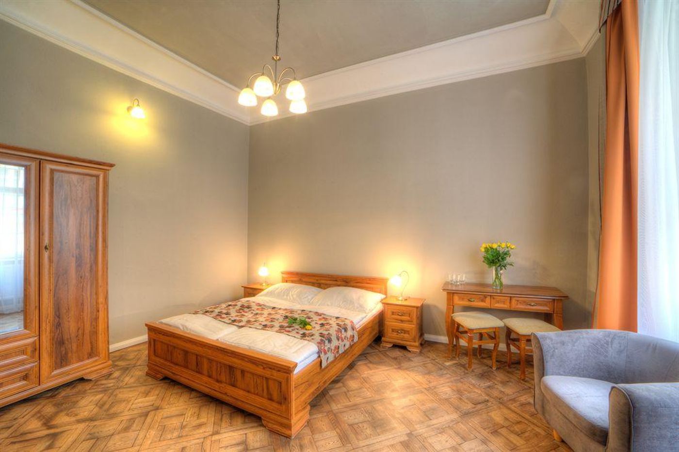 Palac-U-Kocku-General-view-13