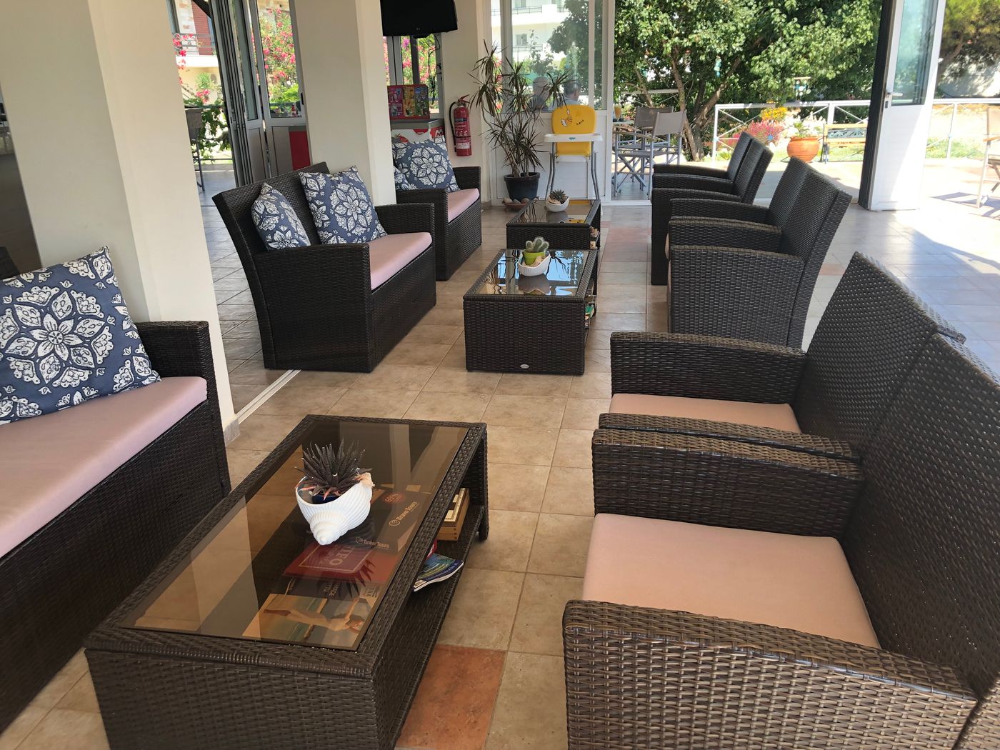 Elpida-Beach-Studios-Lobby-3