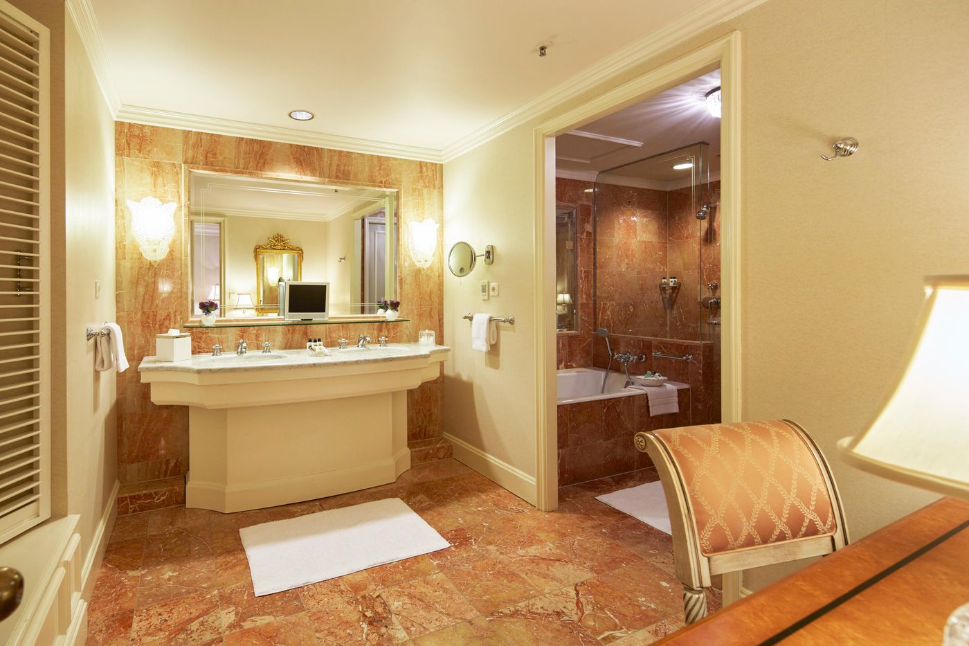 Regent-Berlin-Room-41