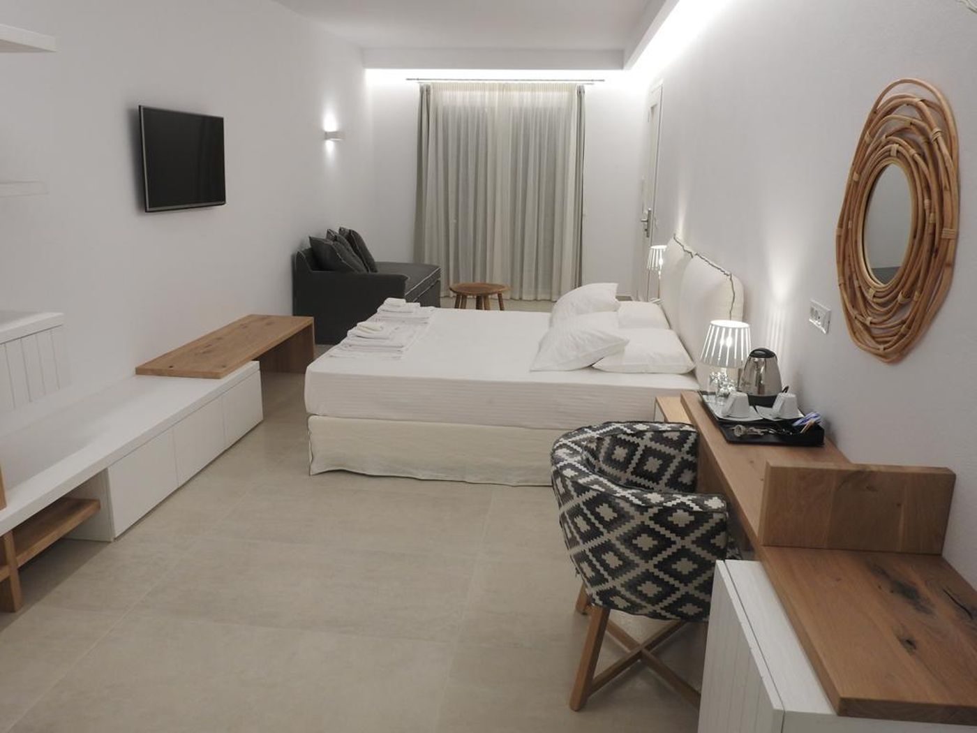 Super-Paradise-Hotel-General-view-19