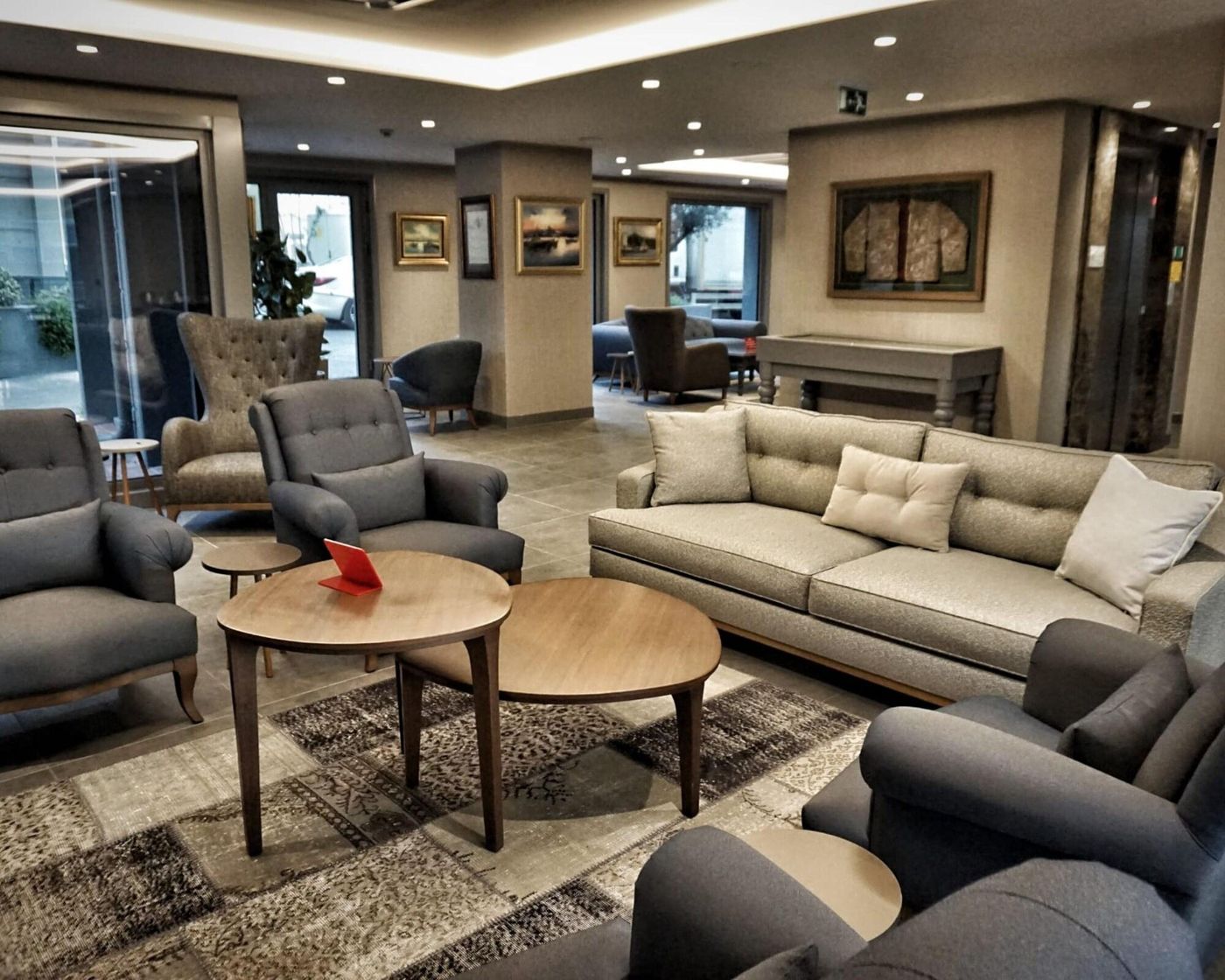 Eresin-Hotels-Express-Lobby-6