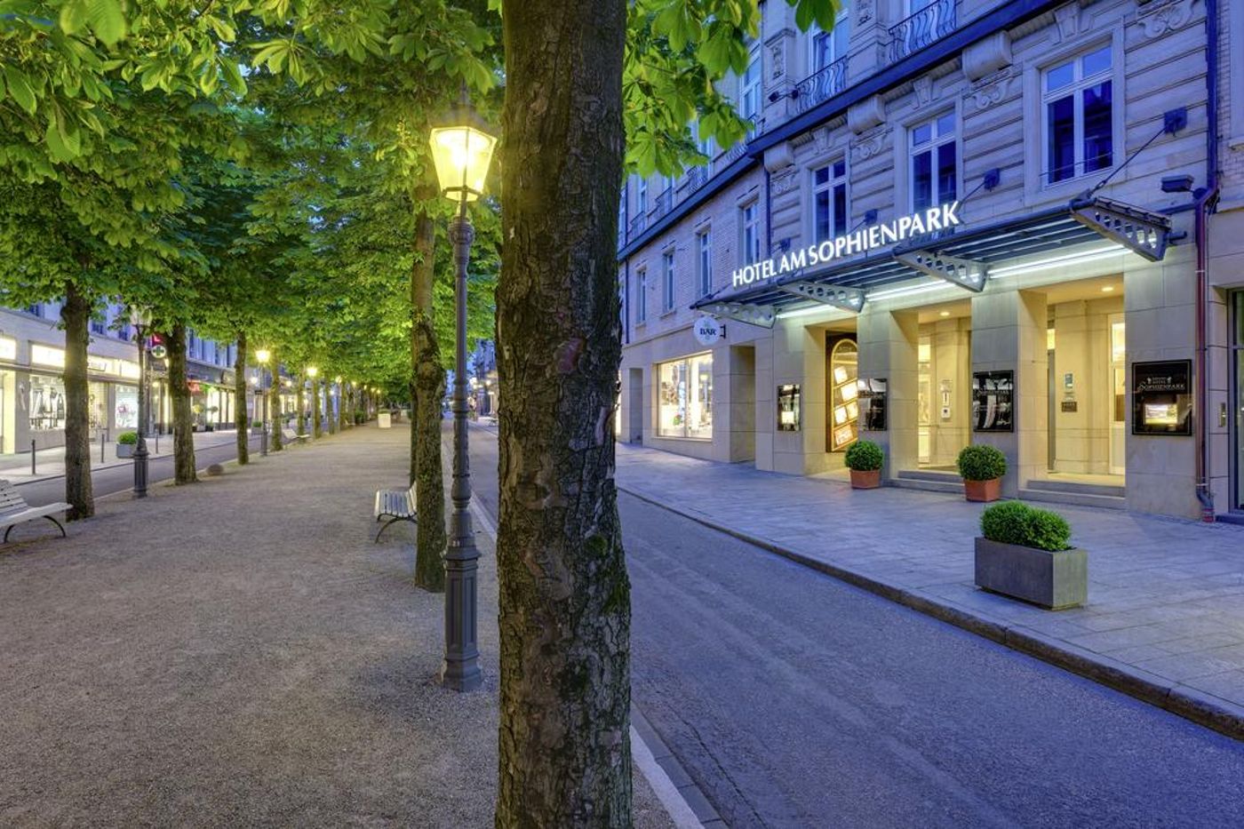 Hotel Am Sophienpark-Germany-BADEN BADEN-General view-4