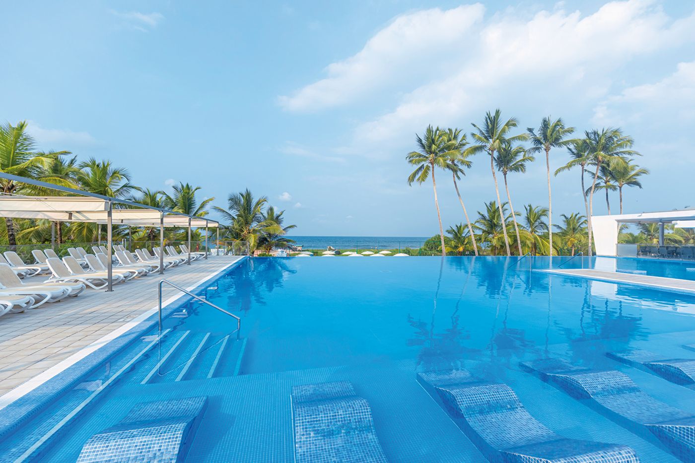 Riu-Sri-Lanka-Pool-3