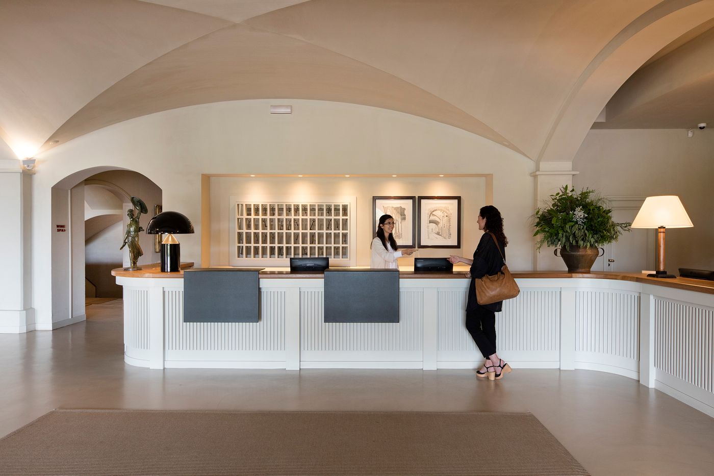 Peralada-Wine-Spa---Golf-Lobby-49