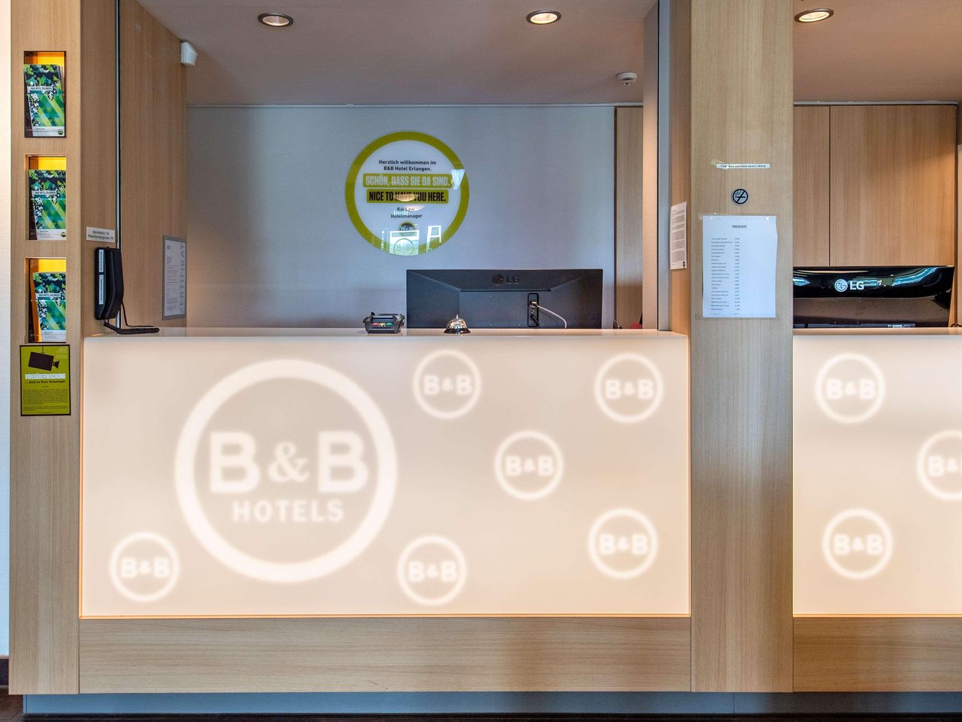 B&B Hotel Erlangen-Germany-Erlangen-Lobby-9