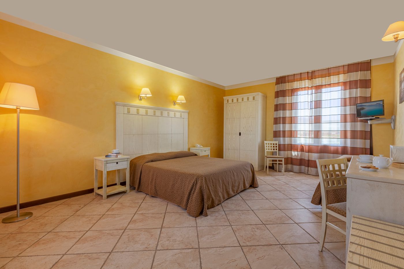 Villa-Zina-Park-Hotel-Room-20