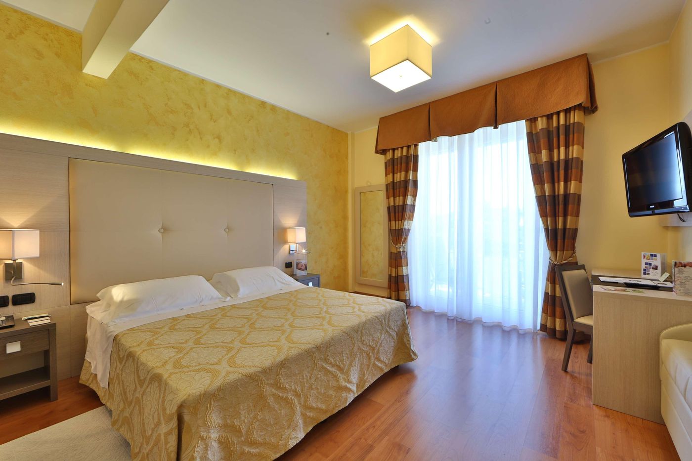 Best Western Plus Tigullio Royal Hotel - Italy - Rapallo - Room - 10