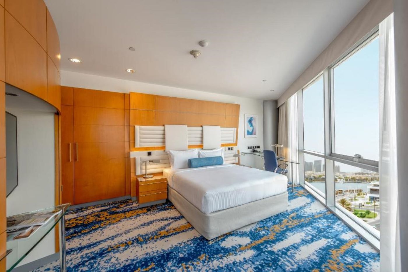 Hilton-Dubai-Creek-Room-8