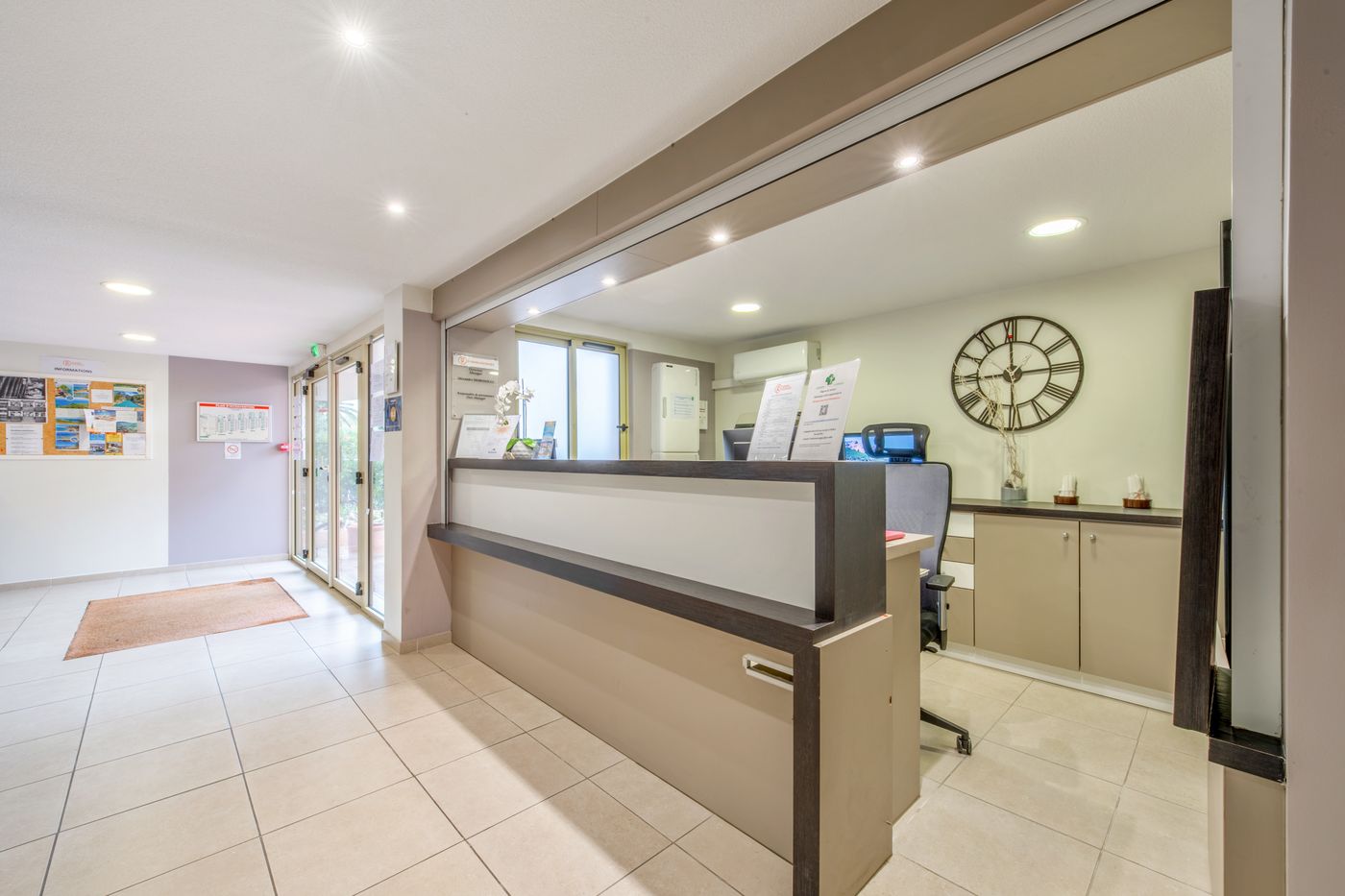 Residence les Platanes-France-SAINTE MAXIME-General view-2