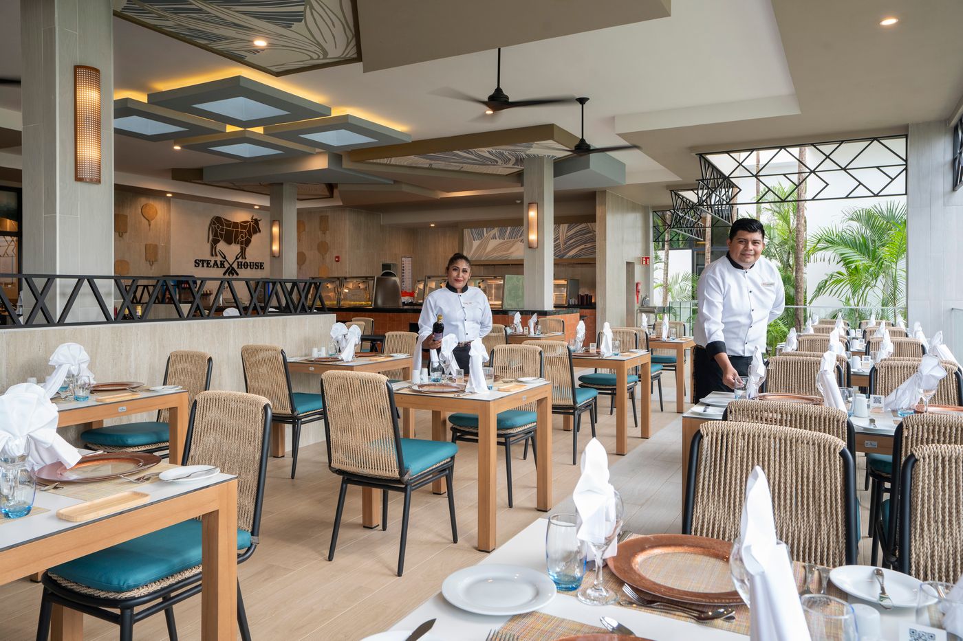 Riu-Caribe-All-Inclusive-Restaurant-33