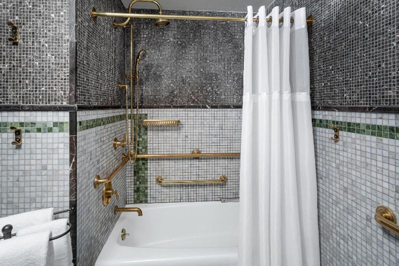 Le Meridien New York, Central Park