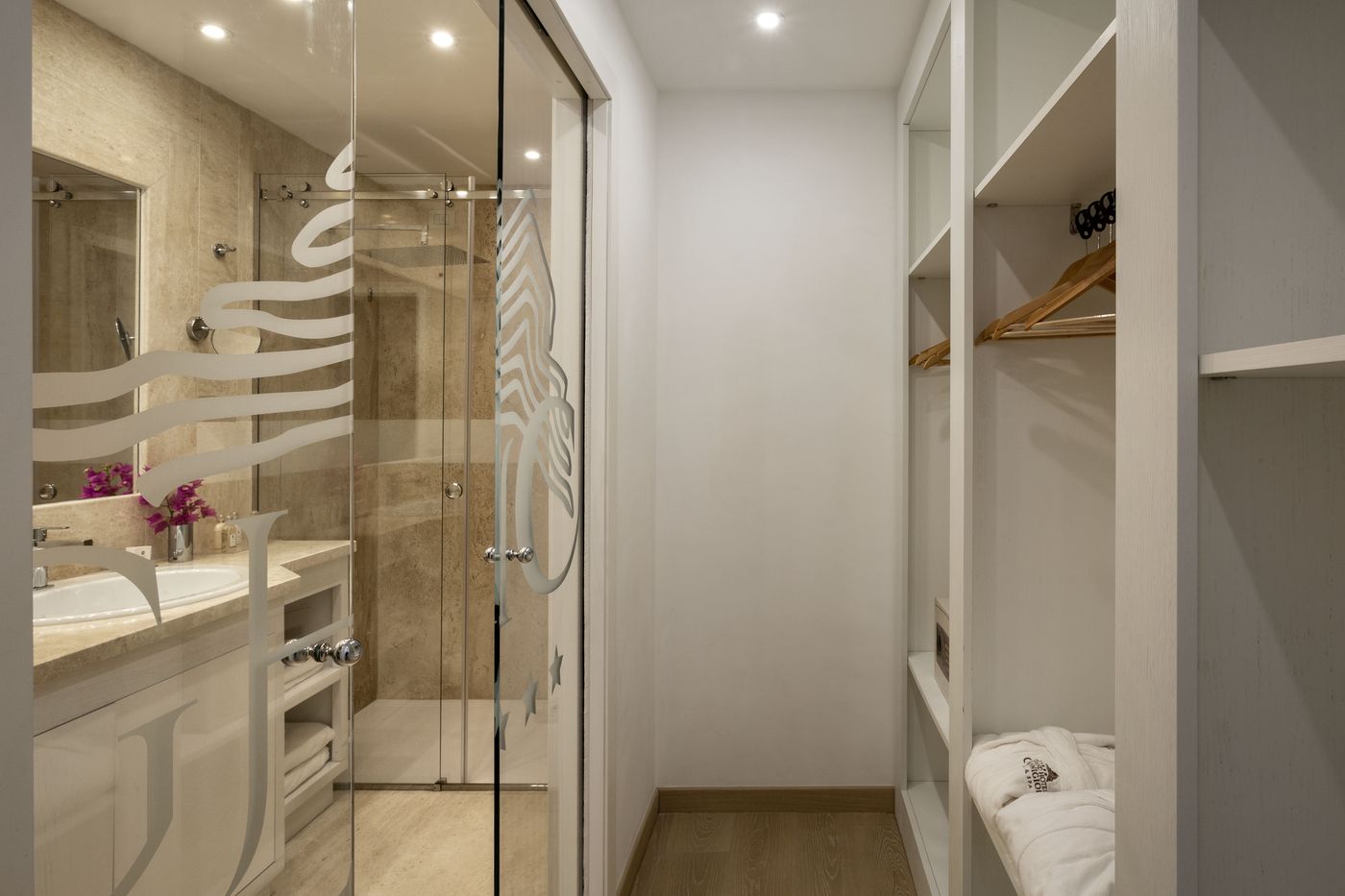 Grand-Hotel-Cannigione-Room-28