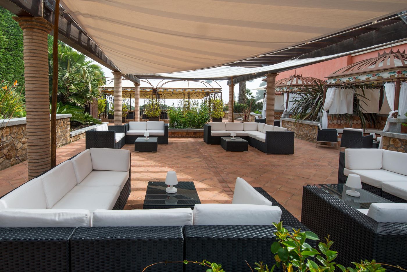 Salles-Hotel---Spa-Cala-del-Pi-Bar-16