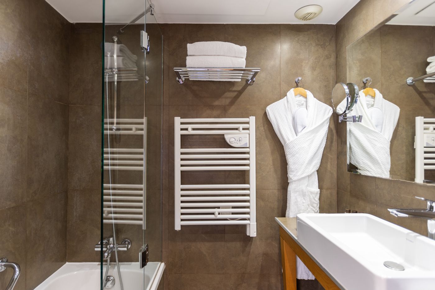 Luxotel-Cannes-Room-26