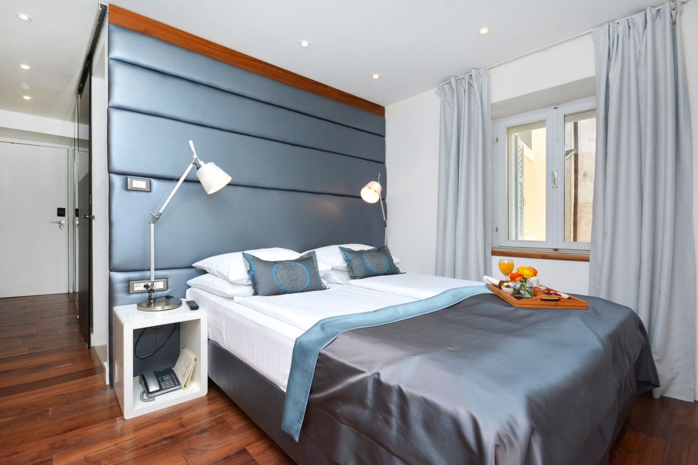 Heritage-Jupiter-Luxury-Hotel-Room-12