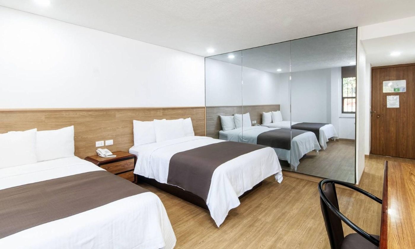 San Lucas-Mexico-CUAUHTÉMOC-Room-2