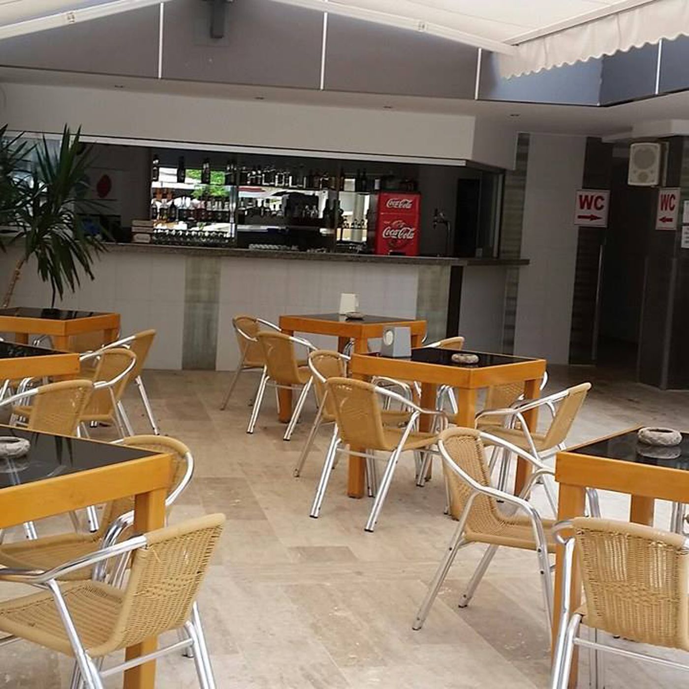 Monte-Carlo-Hotel-Bar-38