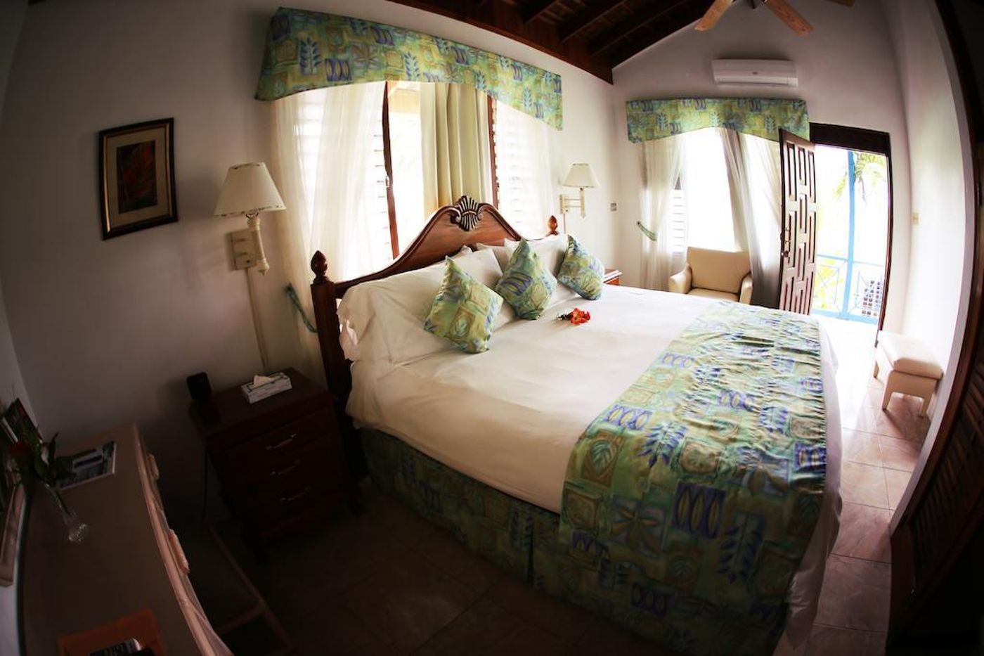 Negril-Tree-House-Room-11