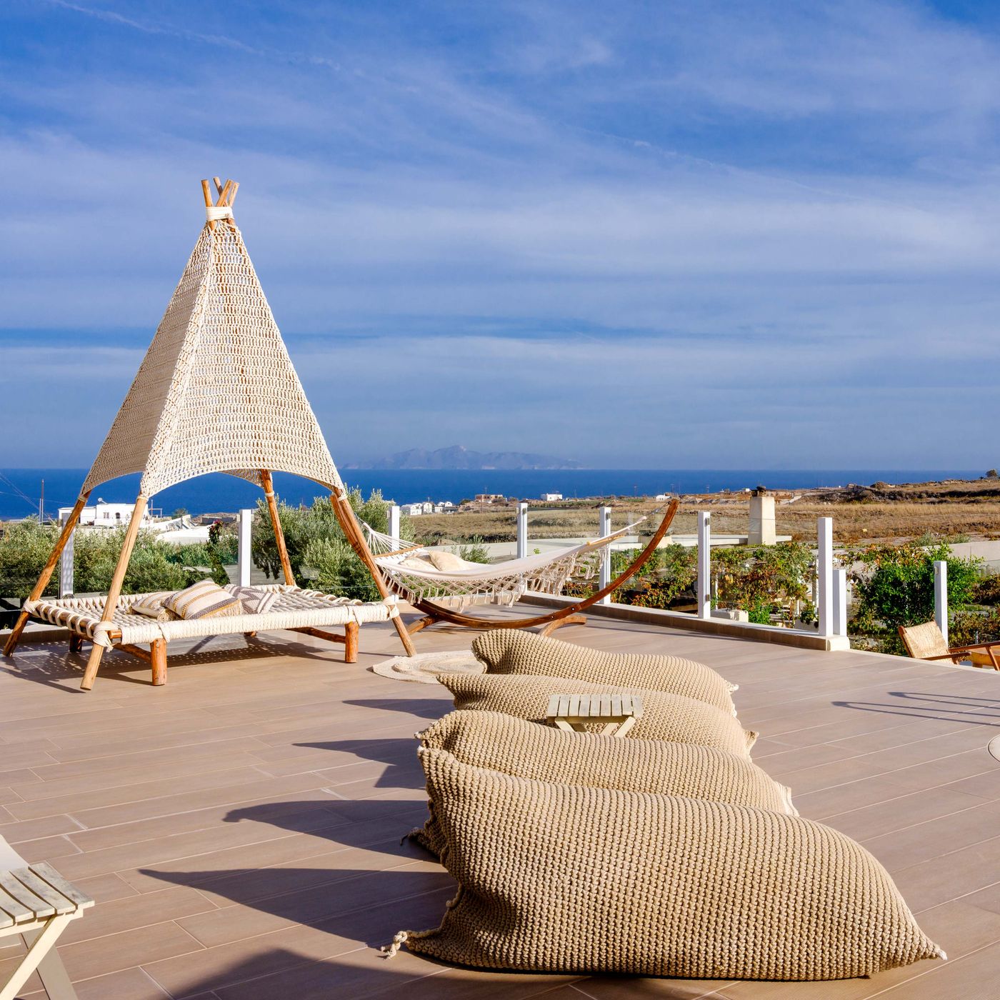 Aliter-Suites-Pool-44