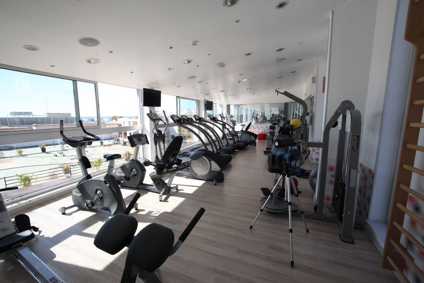 Pambos Napa Rocks Hotel