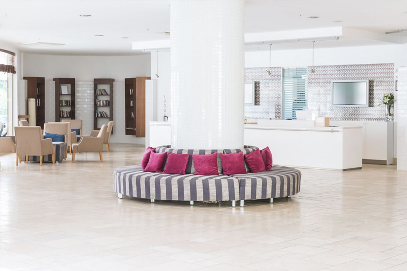 Barut-B-Suites-Lobby-56