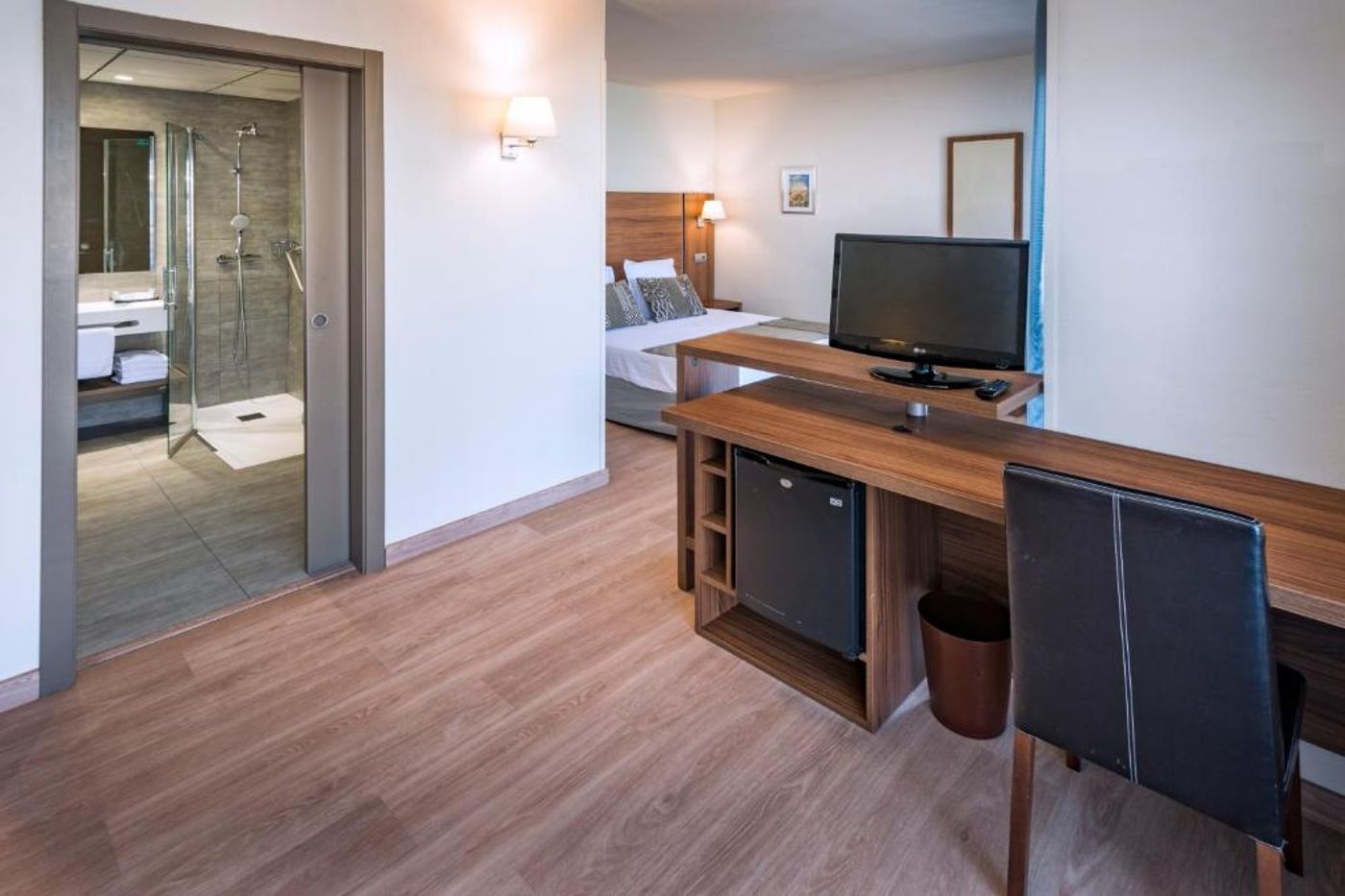 Golden-Acqua-Salou-Room-19