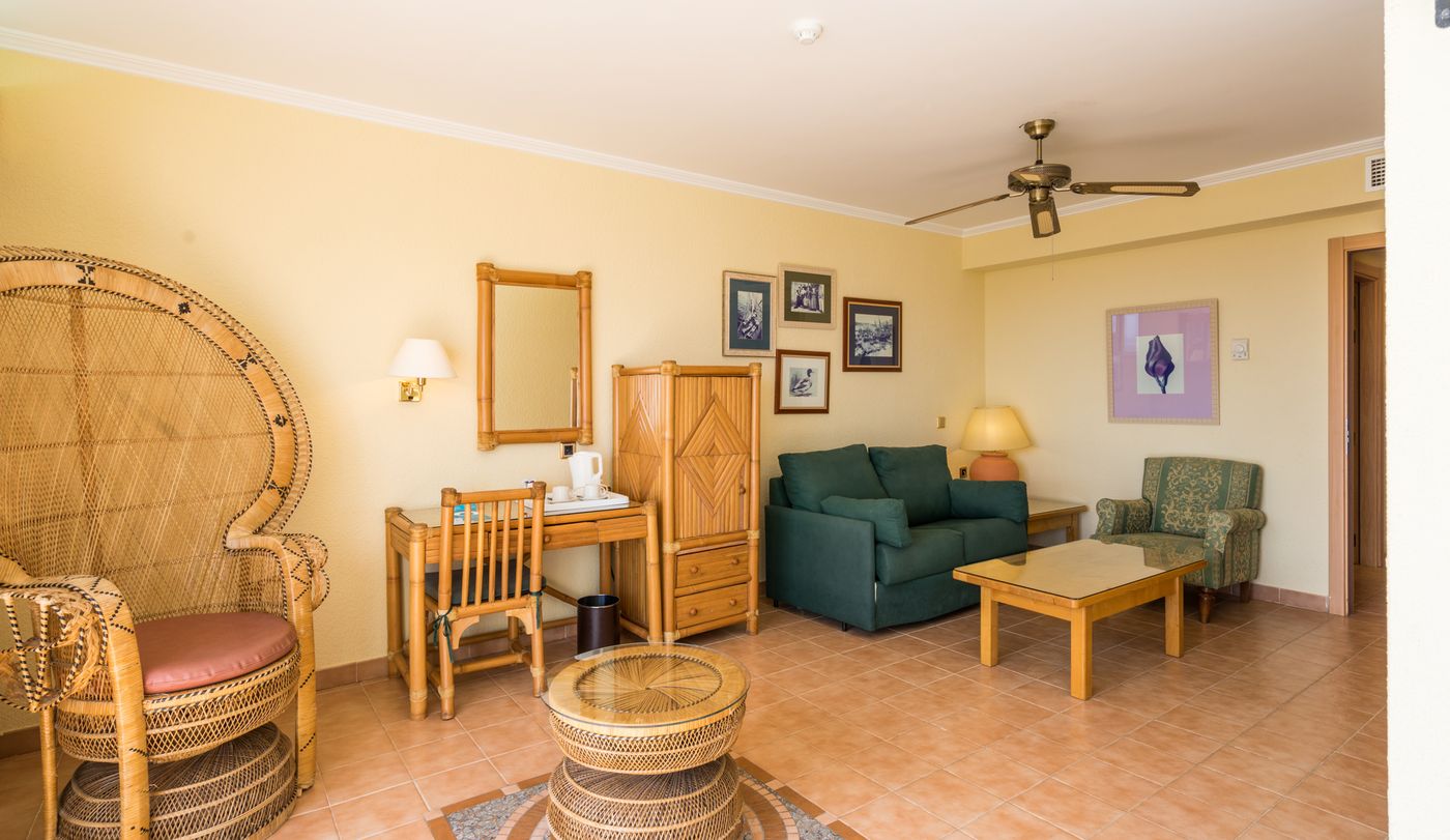 Blue Sea Costa Bastian