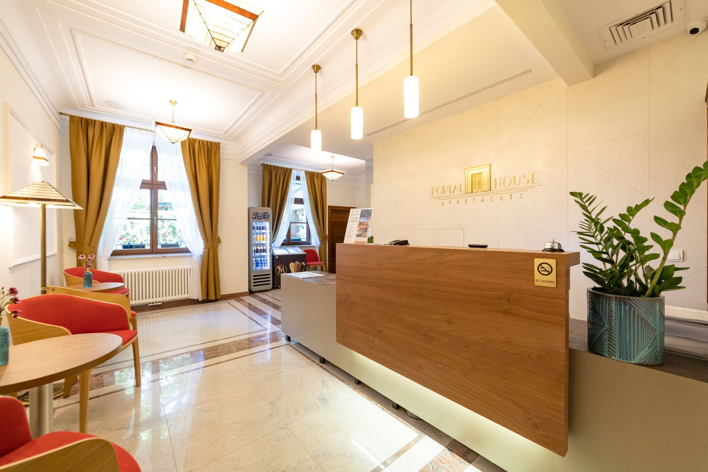 Portal-House-Apartments-Lobby-3