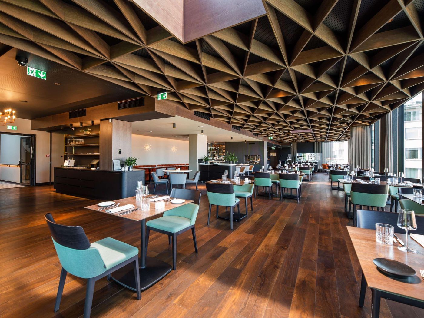 Movenpick-Hotel-Tallinn-Restaurant-59