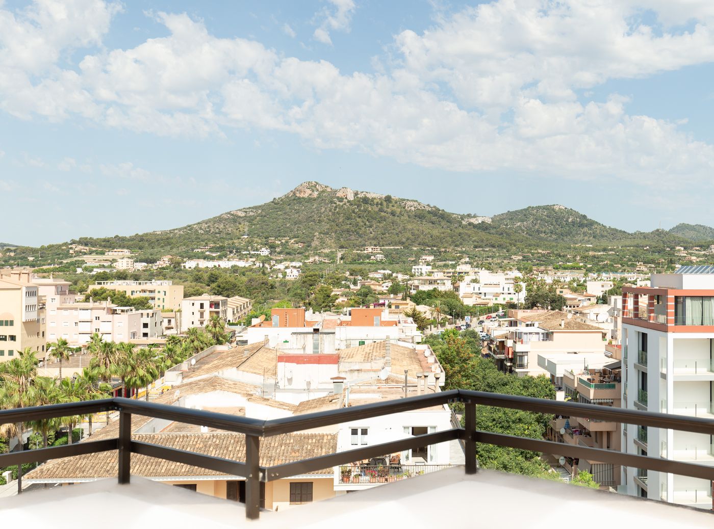 R2 Cala Millor Beach Apartments