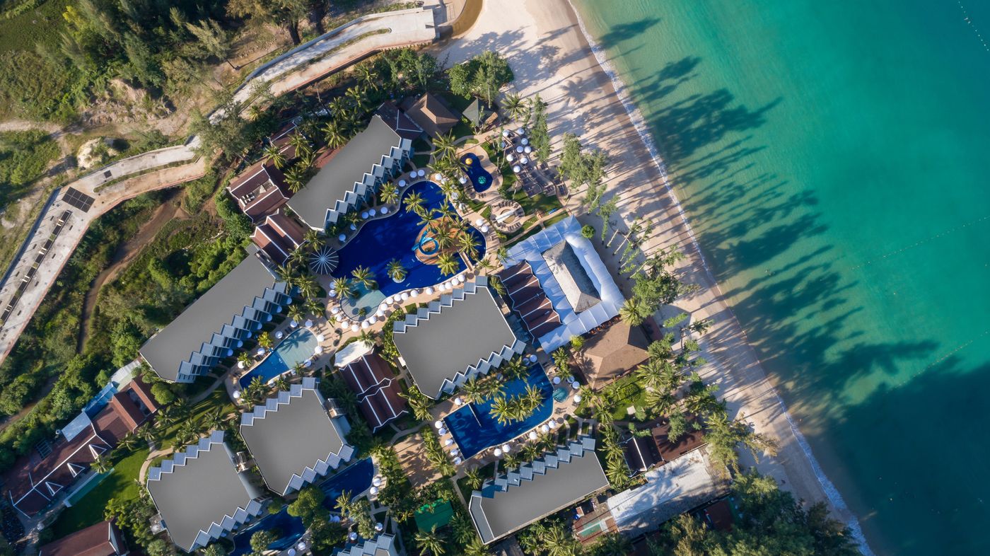 Sunwing-Bangtao-Beach-General-view-18