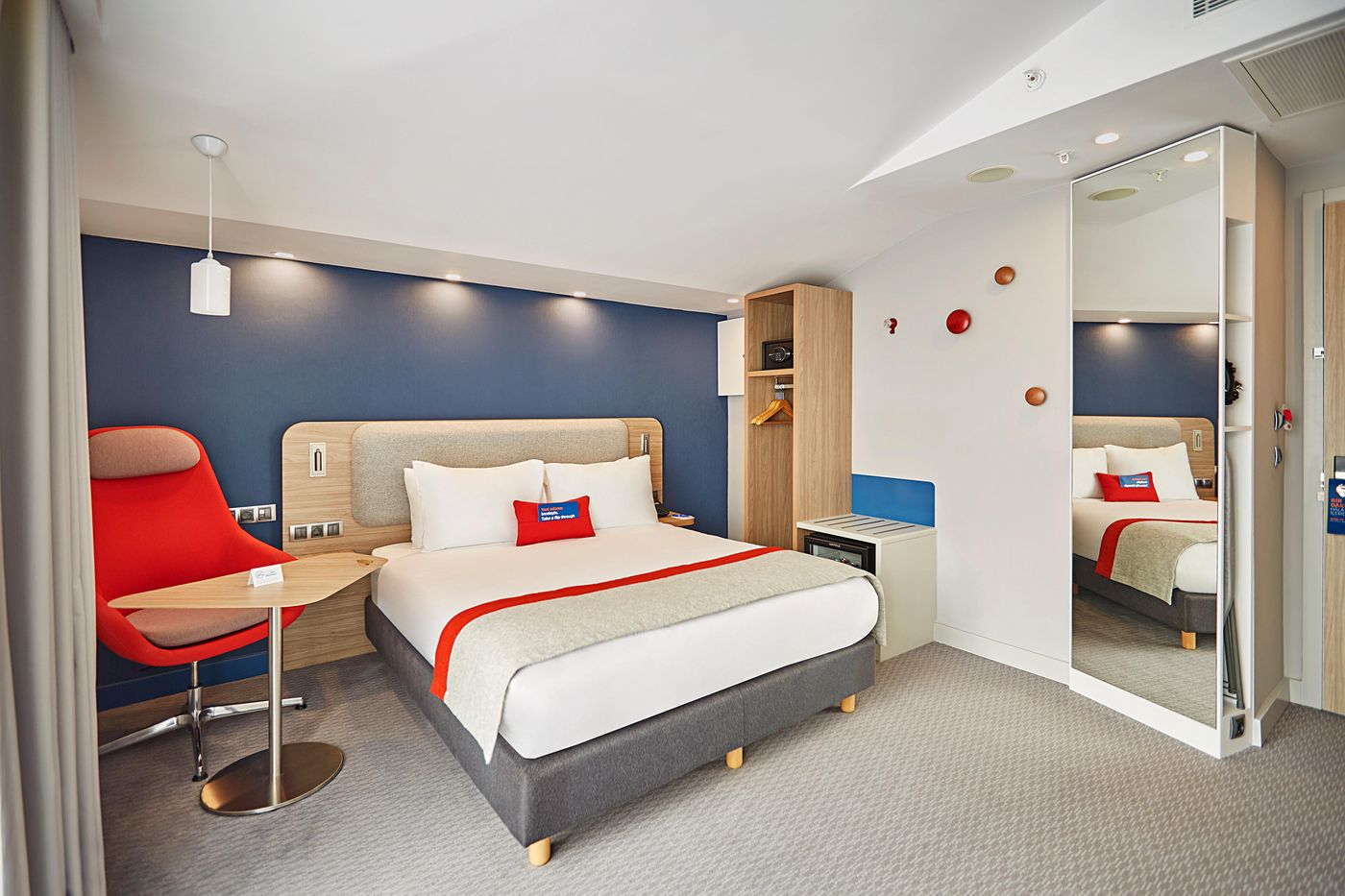 Holiday-Inn-Express-Istanbul--Atakoy-Metro-Room-16