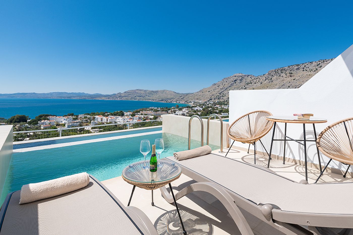 Ziakis-Hotel-Room-25