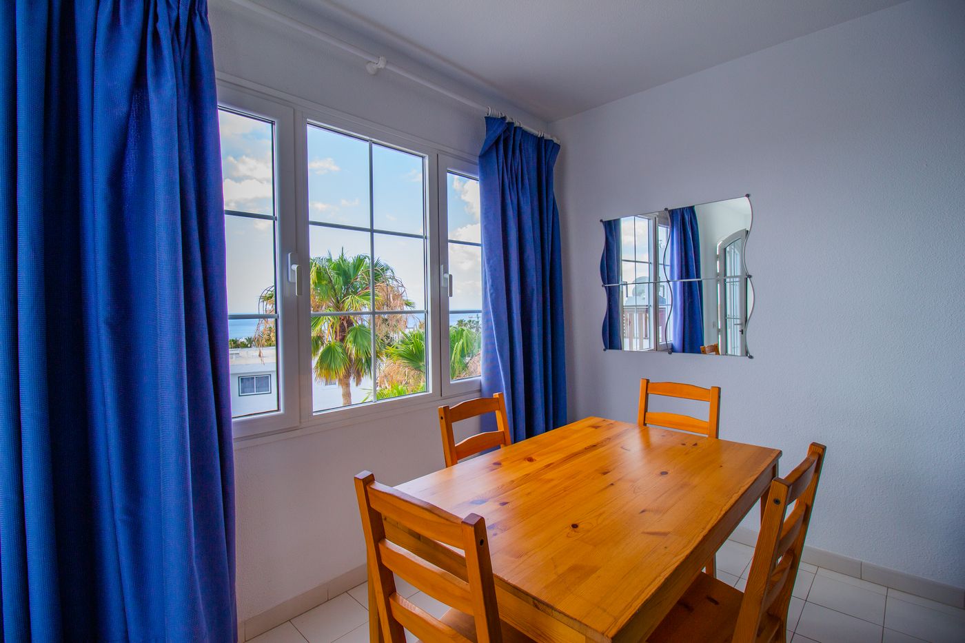 Vista Mar Apartments