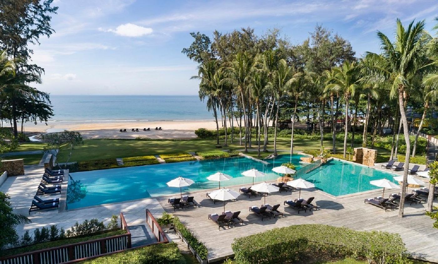 Dusit-Thani-Krabi-Beach-Resort-Pool-14