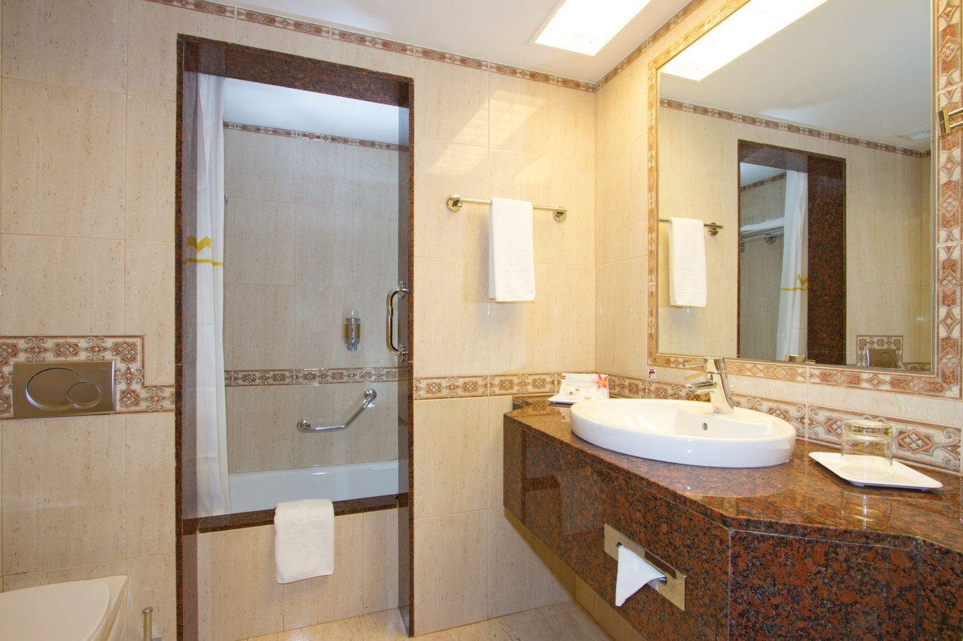 Riu-Palace-Tres-Islas-Room-15